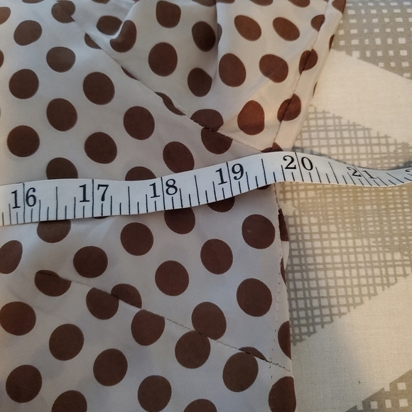 BCBGMAXAZRIA Shift Dress Small 100% Silk Polka dot Long sleeve Lightweight - Picture 10 of 11